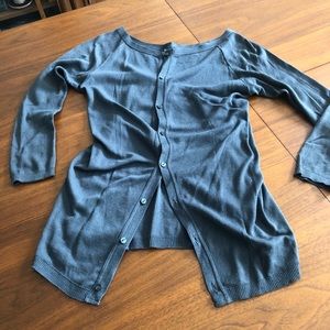 Summertime cool. French slim fit cardigan.